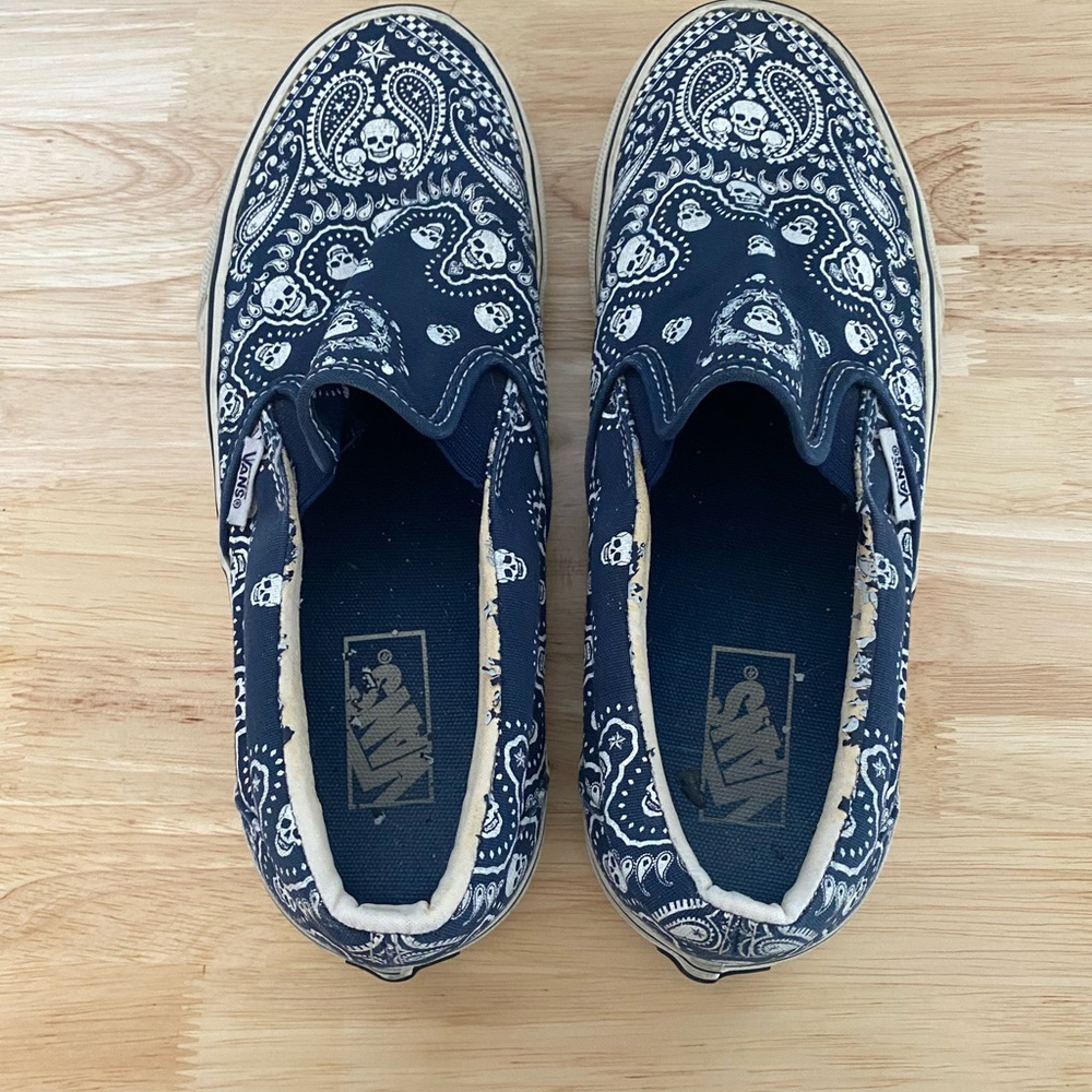 Vans Navy Skull Bandana Slip-On Shoes - Picture 4 of 5
